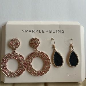 CRYSTAL DANGLE EARRINGS